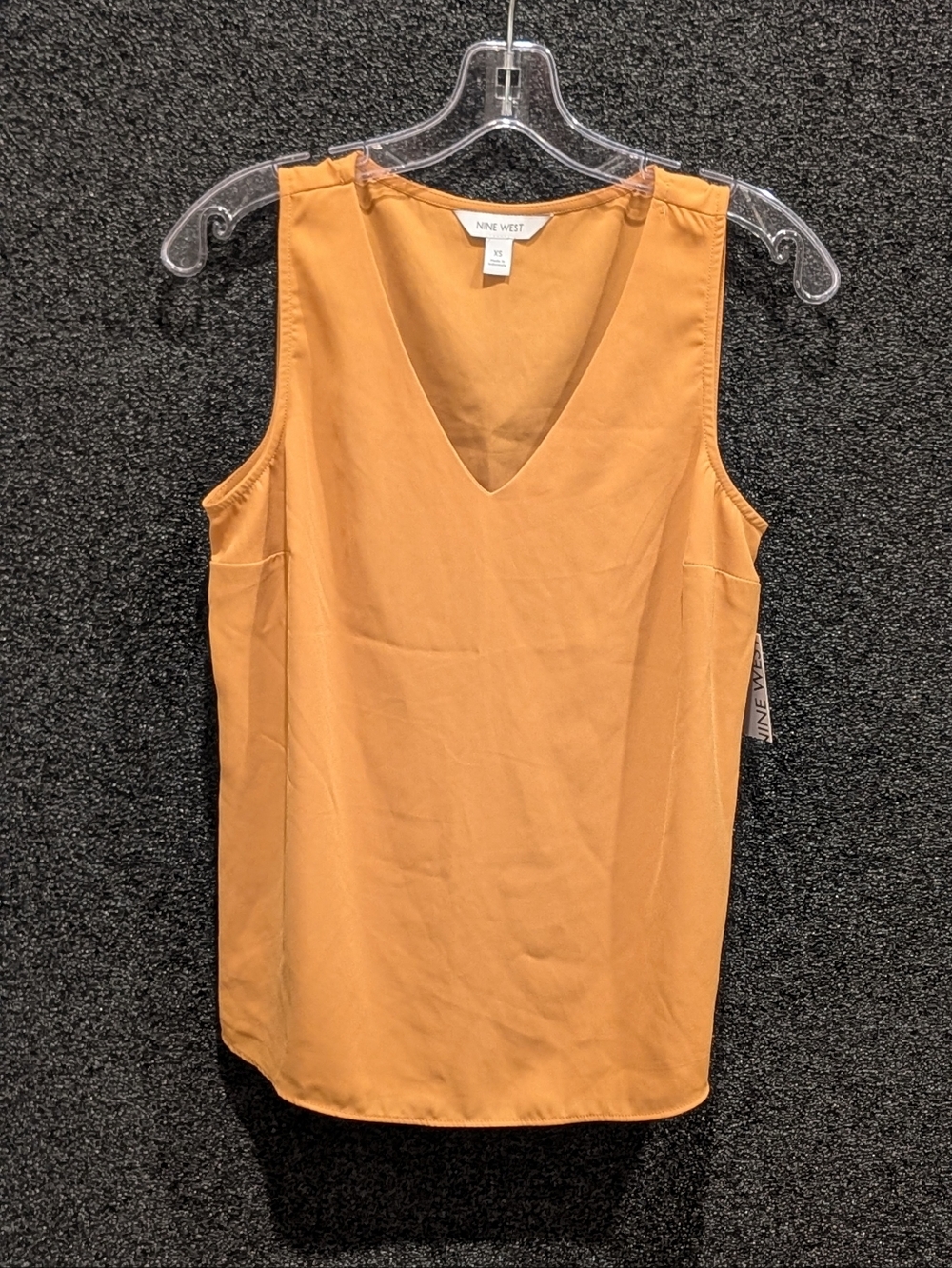 Nine West Women's V-Neck Sleeveless Top in Mustard Yellow XS NWT